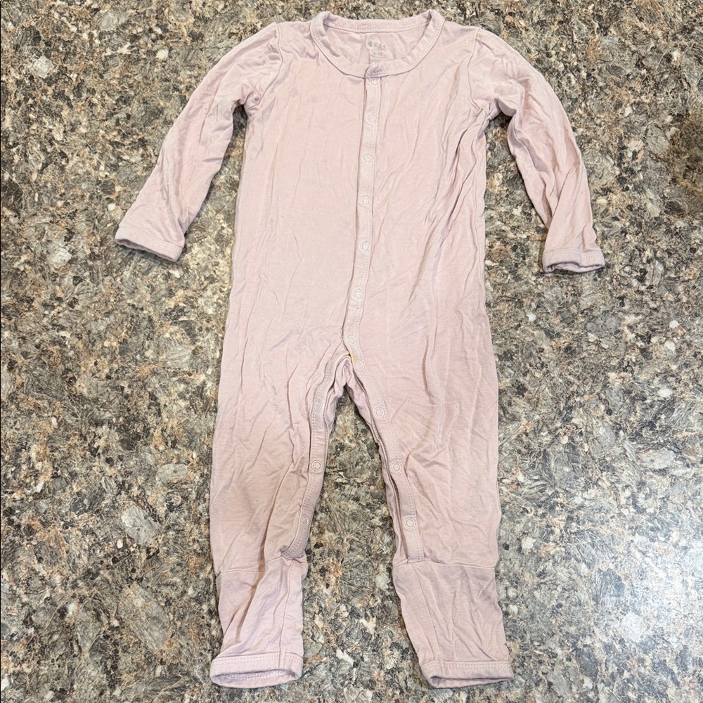 Kyte Baby Blush Snap Romper size 6-12 months